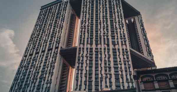 乐观人工智能机器人