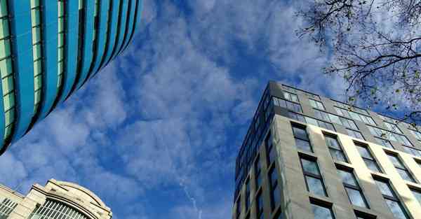 大数据包含设备数据的行业文章