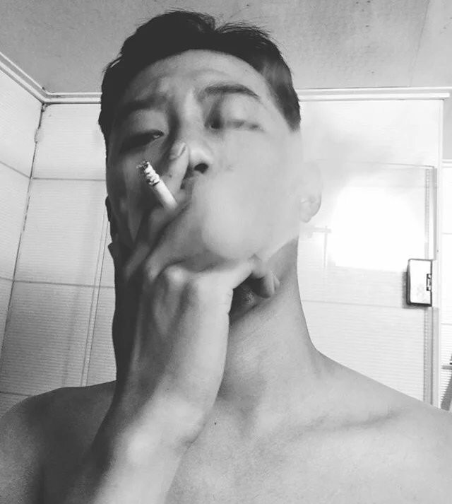 禄启玲婷