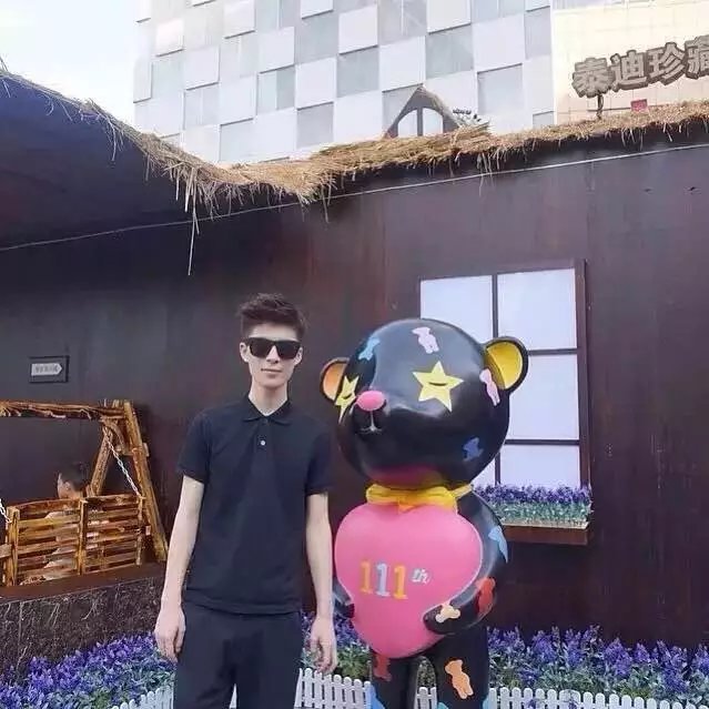 东方山荣旭