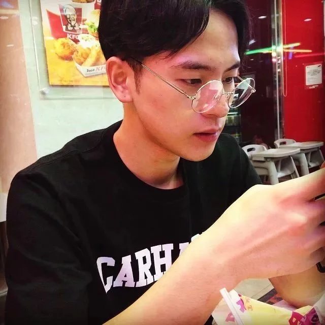 宰震阅华