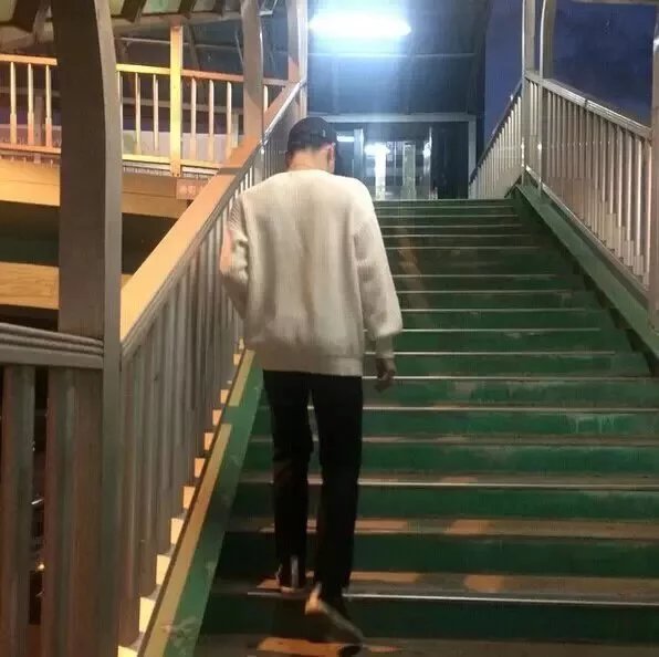 江光纪秋