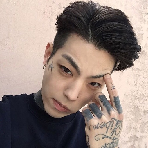 顾龙伦兰