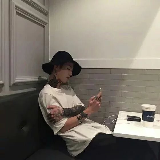 吕成唯思
