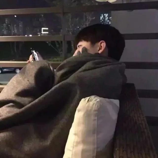 瞿利霞怡